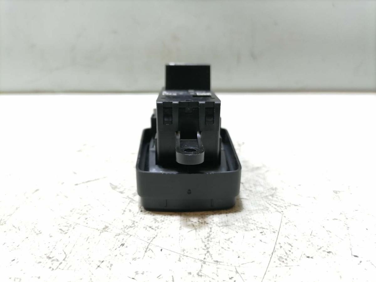 BMW 2er Active Tourer F45 original Schalter Parkbremse Handbremse Bj.2018